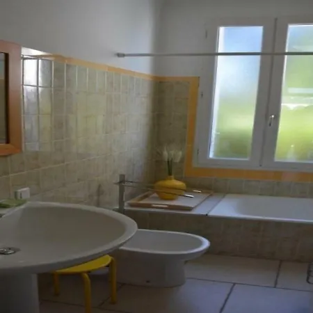 House Des Annees 30 2 Tatil Evi